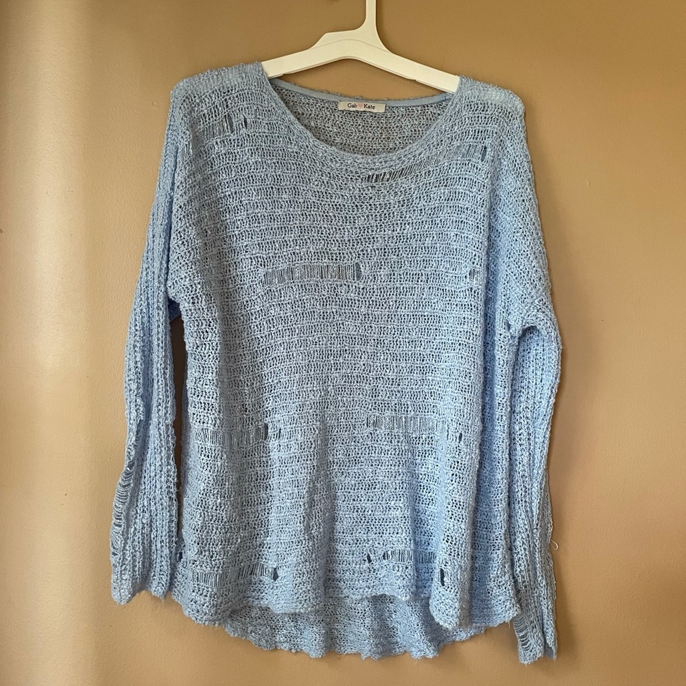 Gab Kate ♥️ blue distressed sweater